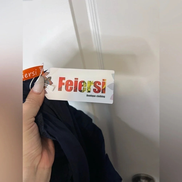 NWT | Navy Wide Leg Paper Bag Pants | Size  S [31] - Picture 7 of 7